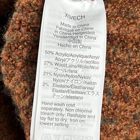 Madewell Mercer Turtleneck Sweater in Coziest Yarn - Picture 8 of 8